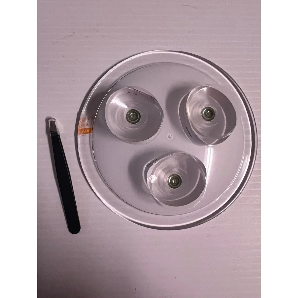 N/A magnifying mirror